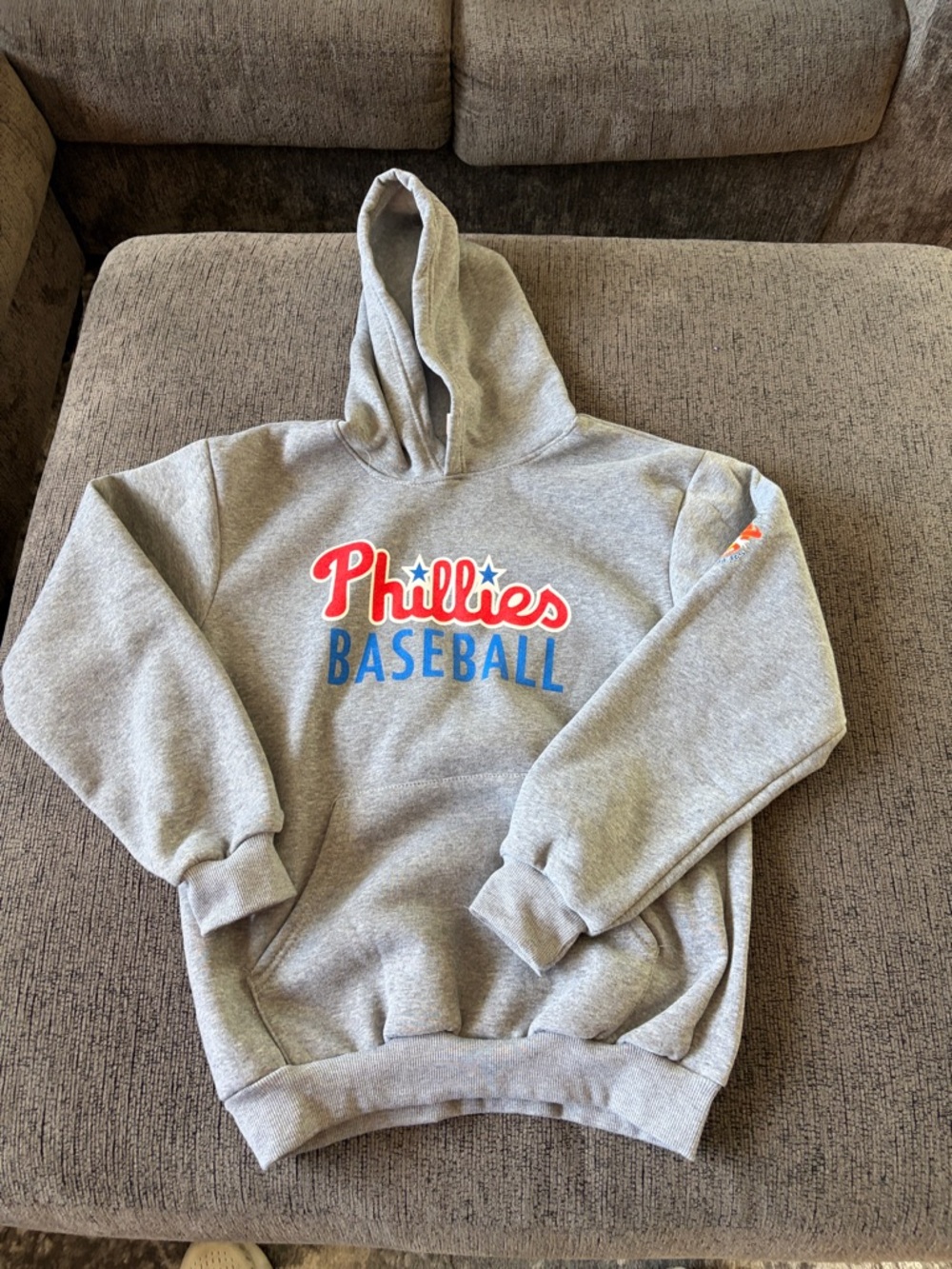 Gray Philadelphia Phillies Baseball Hoodie - sweatshirt